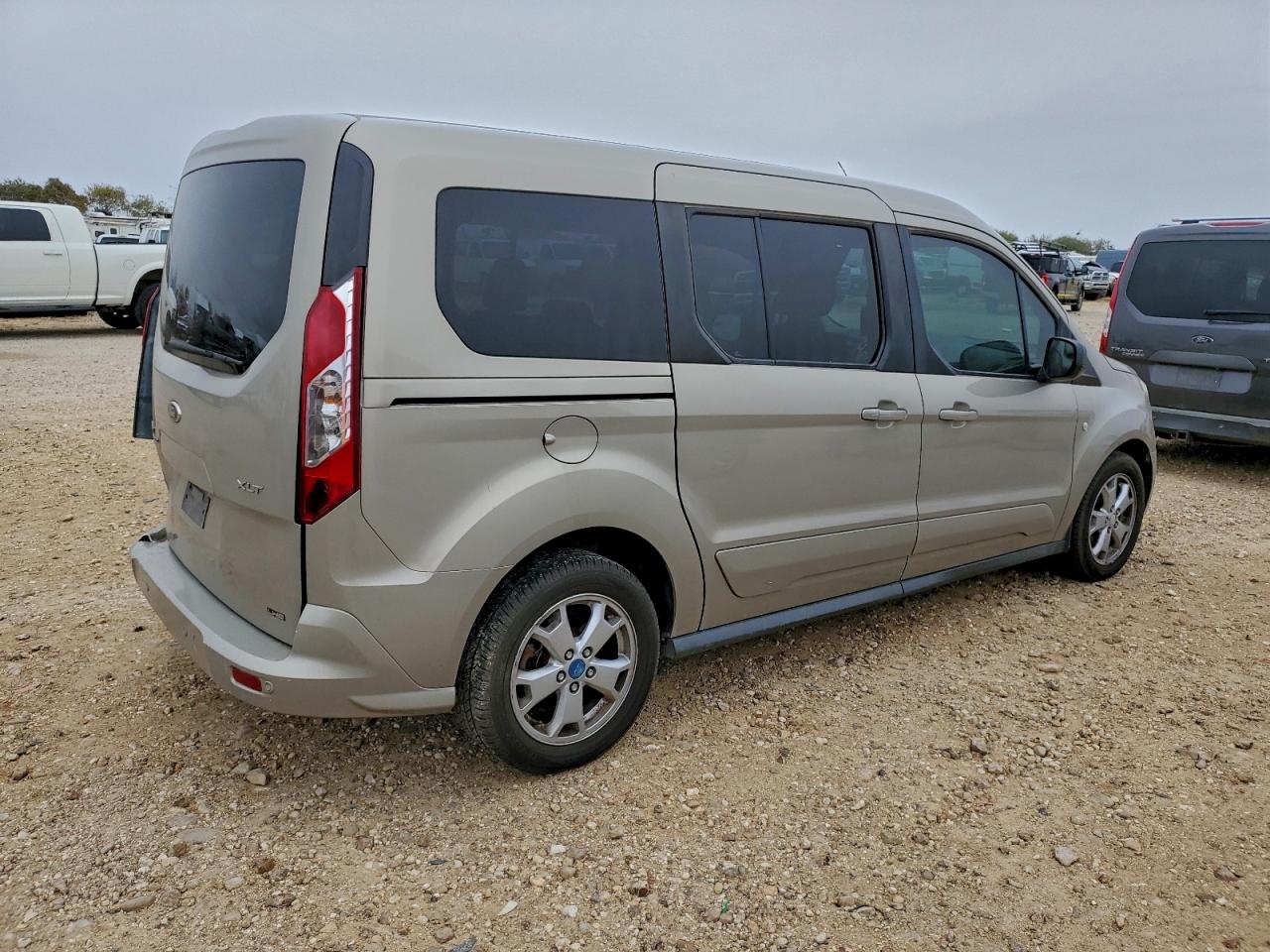 FORD TRANSIT CONNECT XLT