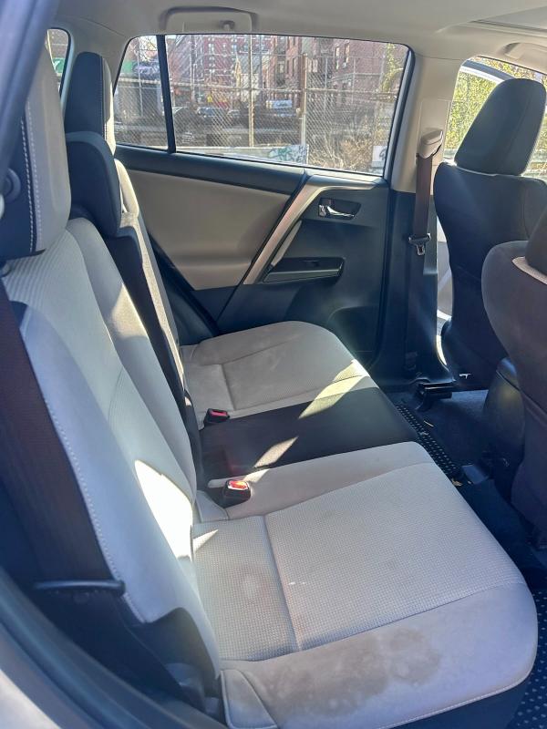 2017 TOYOTA RAV4 XLE #3303626931