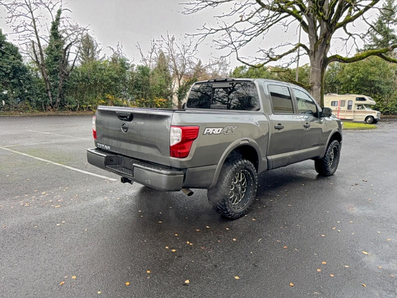 Lot #3316702430 2019 NISSAN TITAN SV