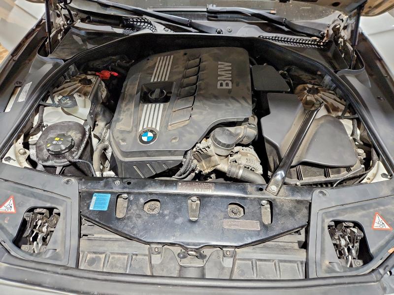 2011 BMW 528 I #3310354954