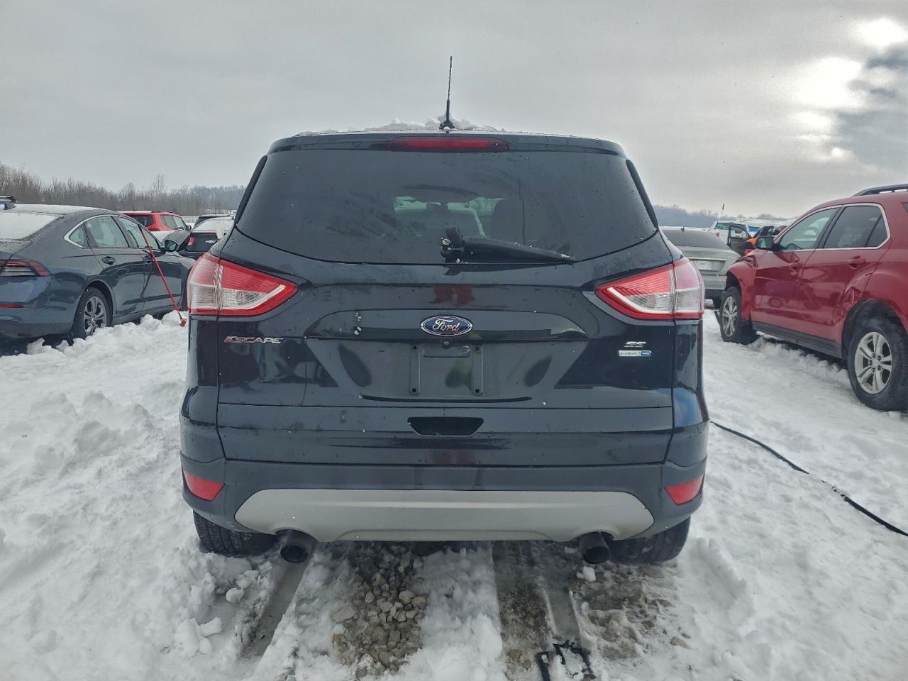 FORD ESCAPE SE