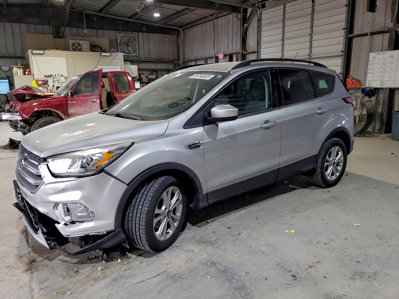 FORD ESCAPE SE