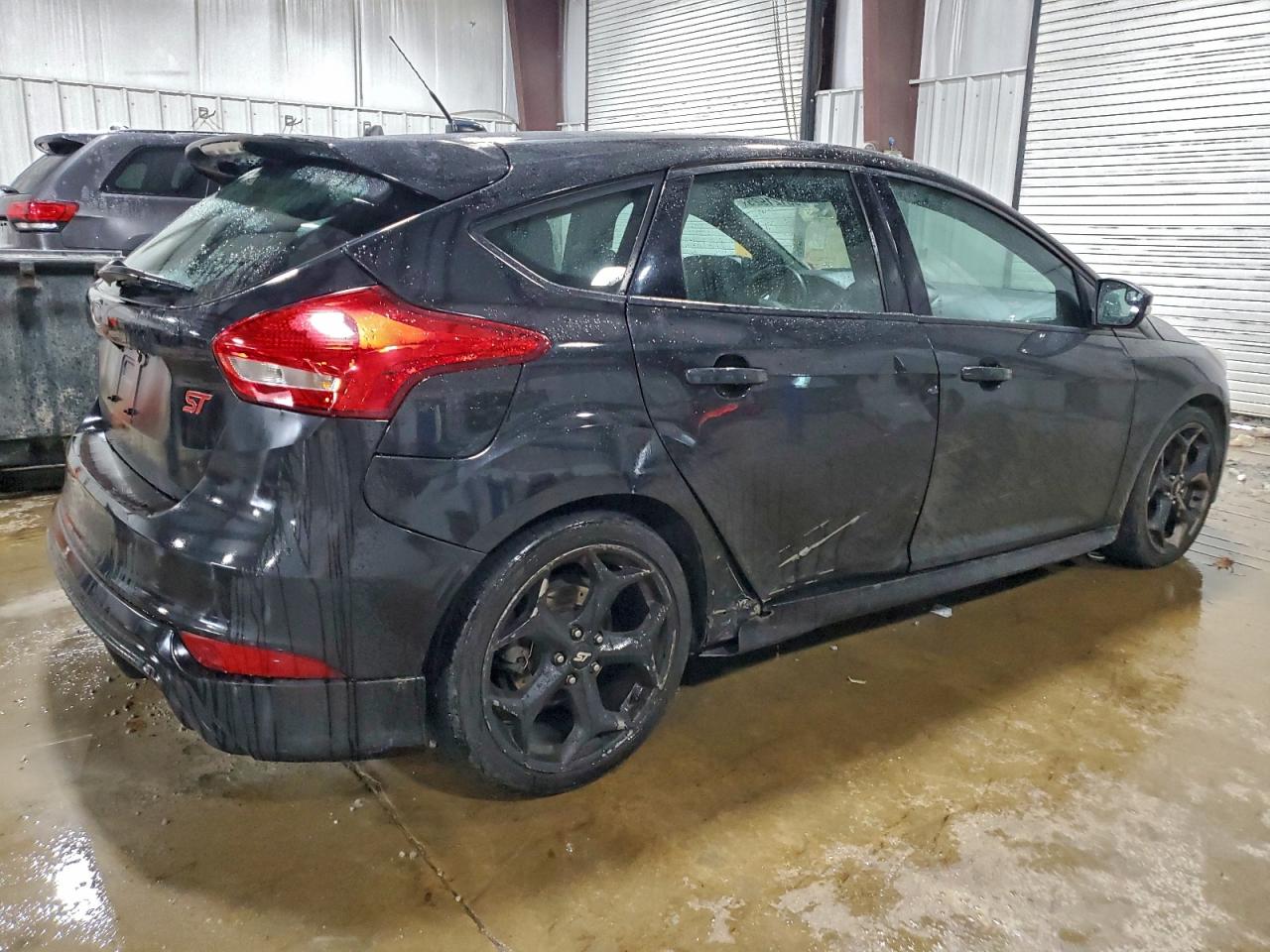 FORD FOCUS ST
