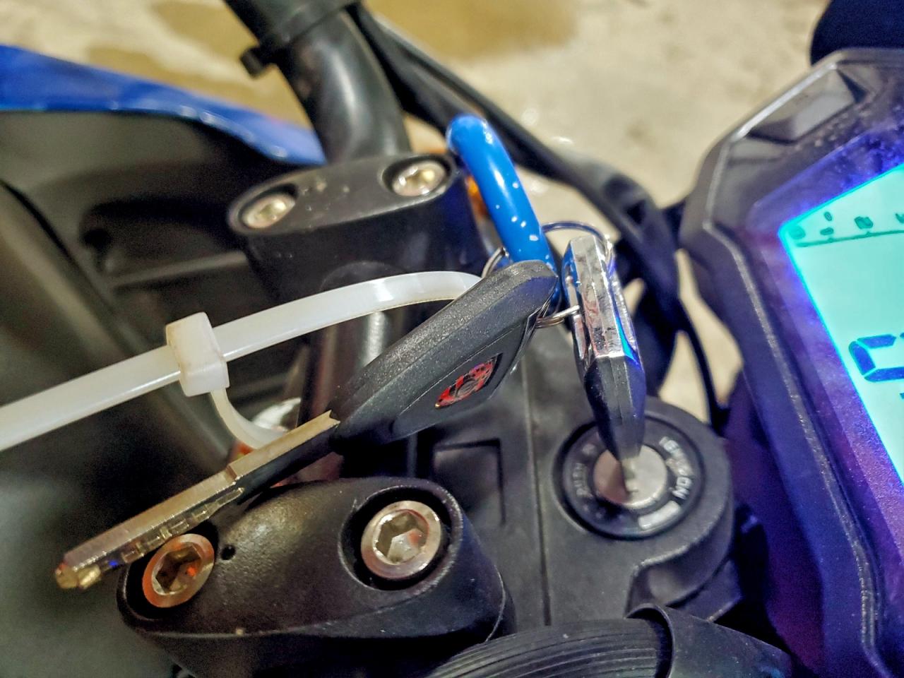 Lot #3309604582 2024 HUZH MC