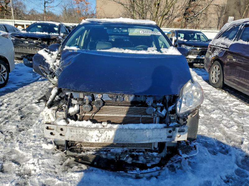 2015 TOYOTA PRIUS #3303747436