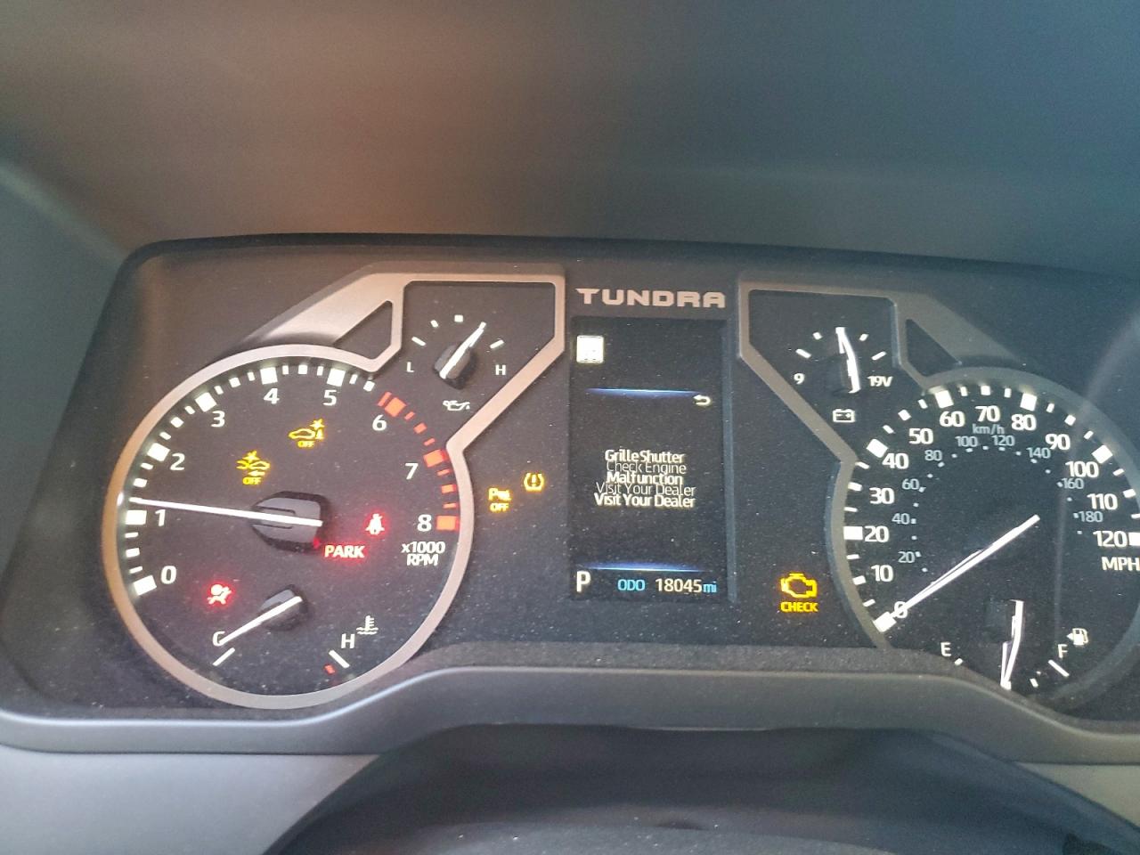 TOYOTA TUNDRA CREWMAX SR