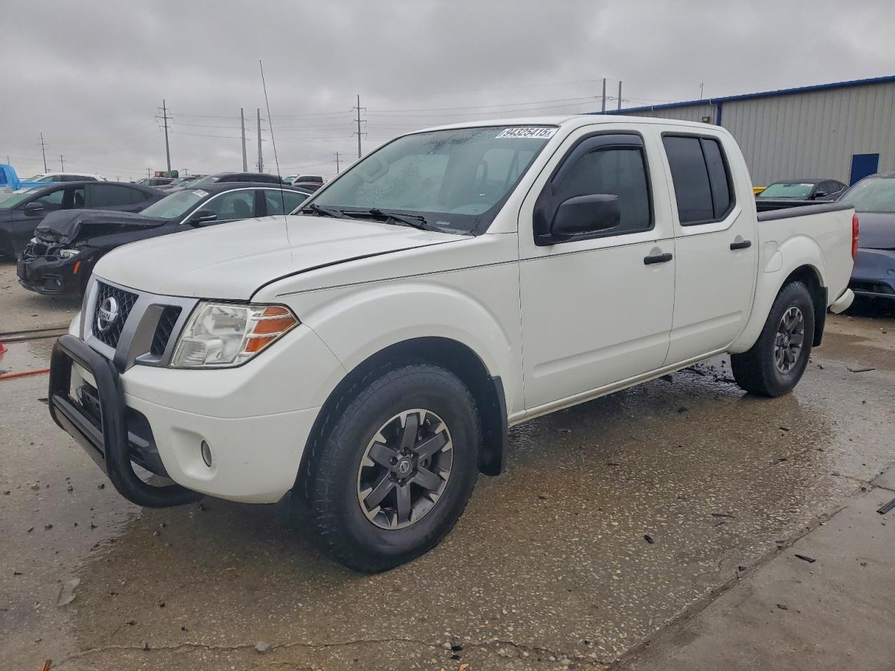 NISSAN FRONTIER S