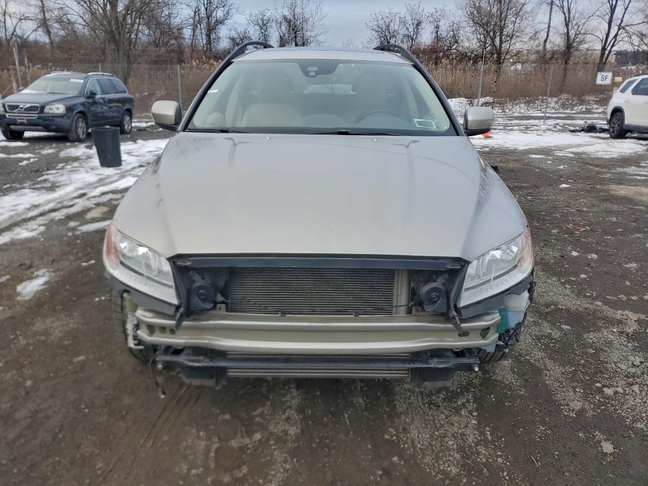 VOLVO XC70 T5 PREMIER