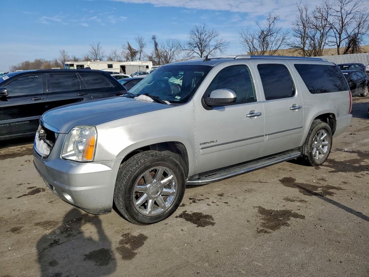 GMC YUKON DENALI
