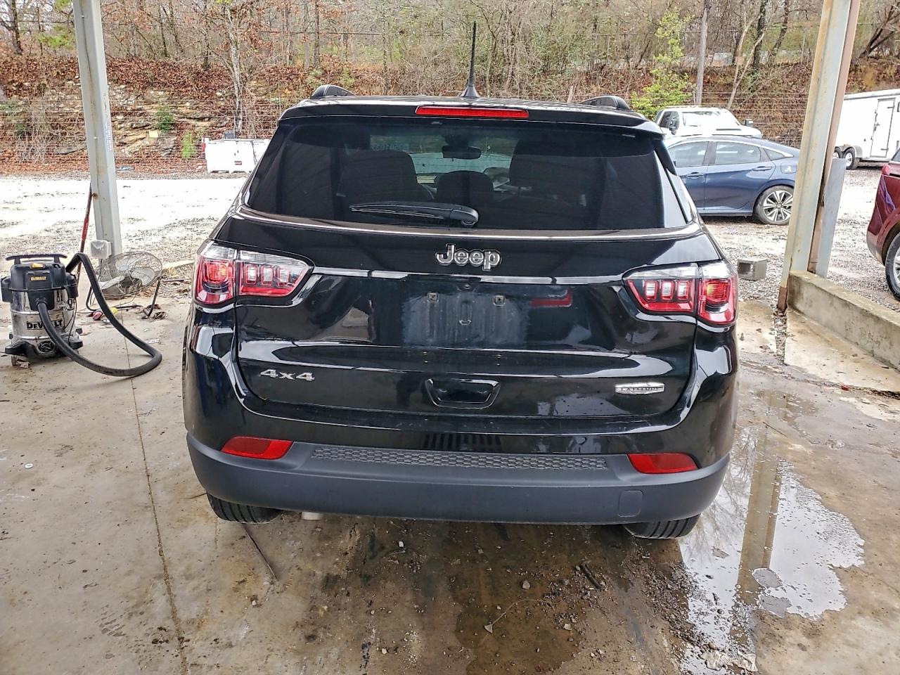 JEEP COMPASS LATITUDE