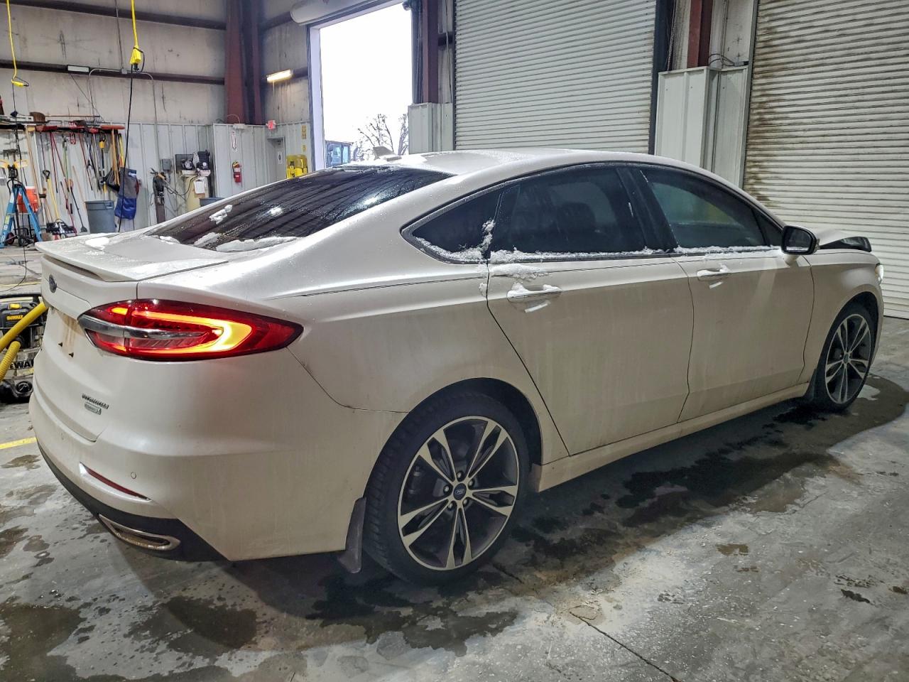 FORD FUSION TITANIUM