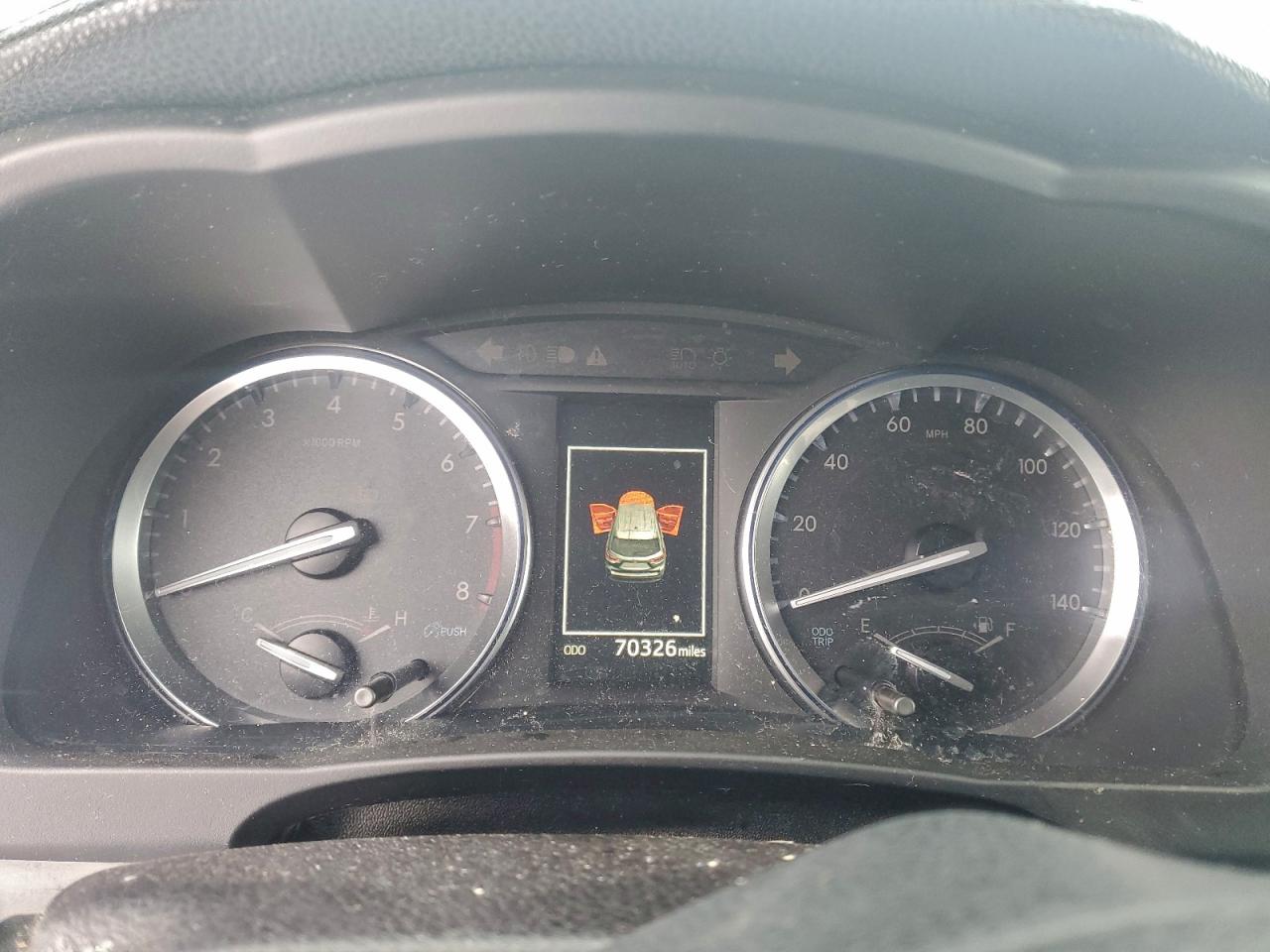 TOYOTA HIGHLANDER SE