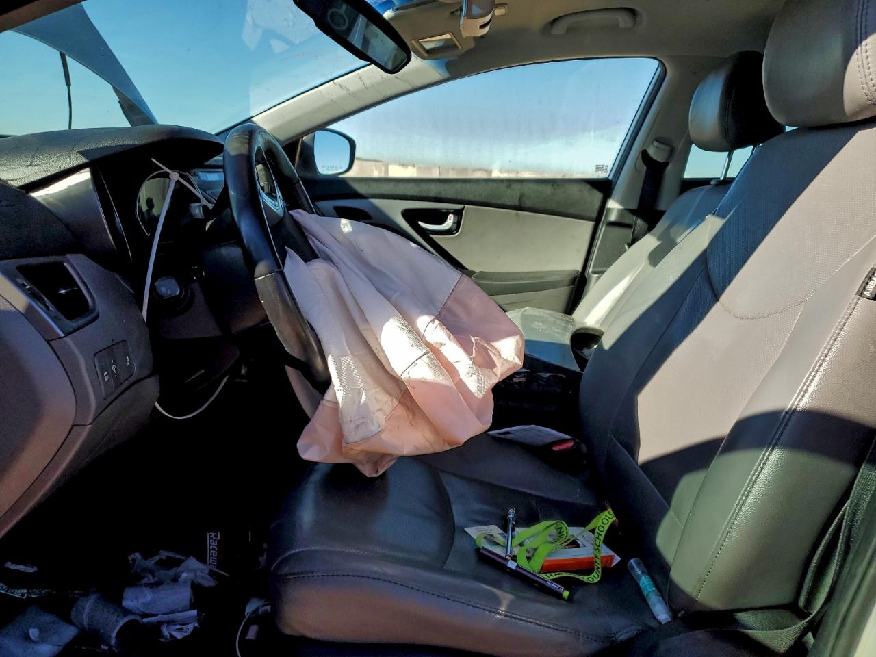 Lot #3316017770 2015 HYUNDAI ELANTRA SE