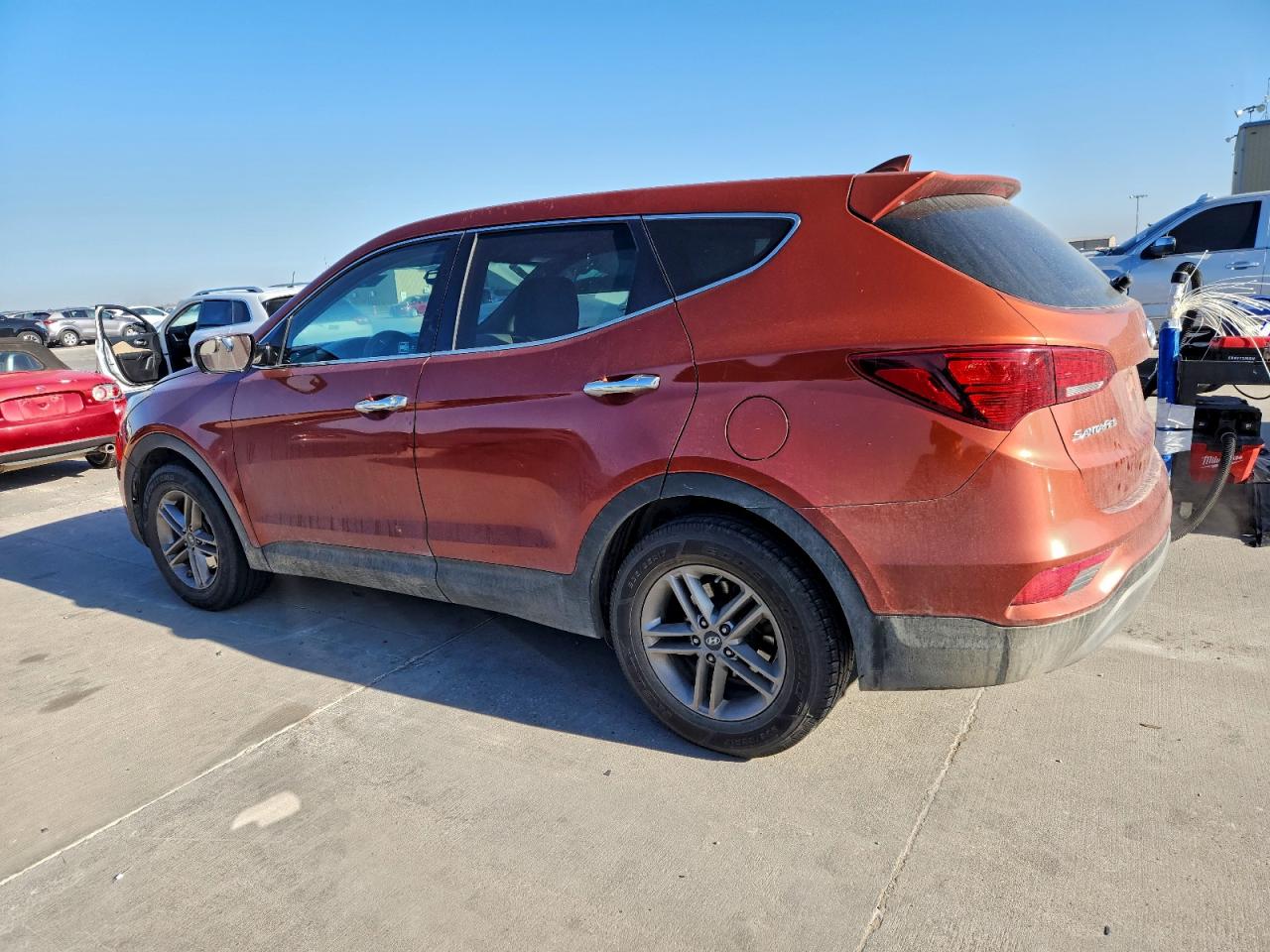 Lot #3312369781 2017 HYUNDAI SANTA FE S