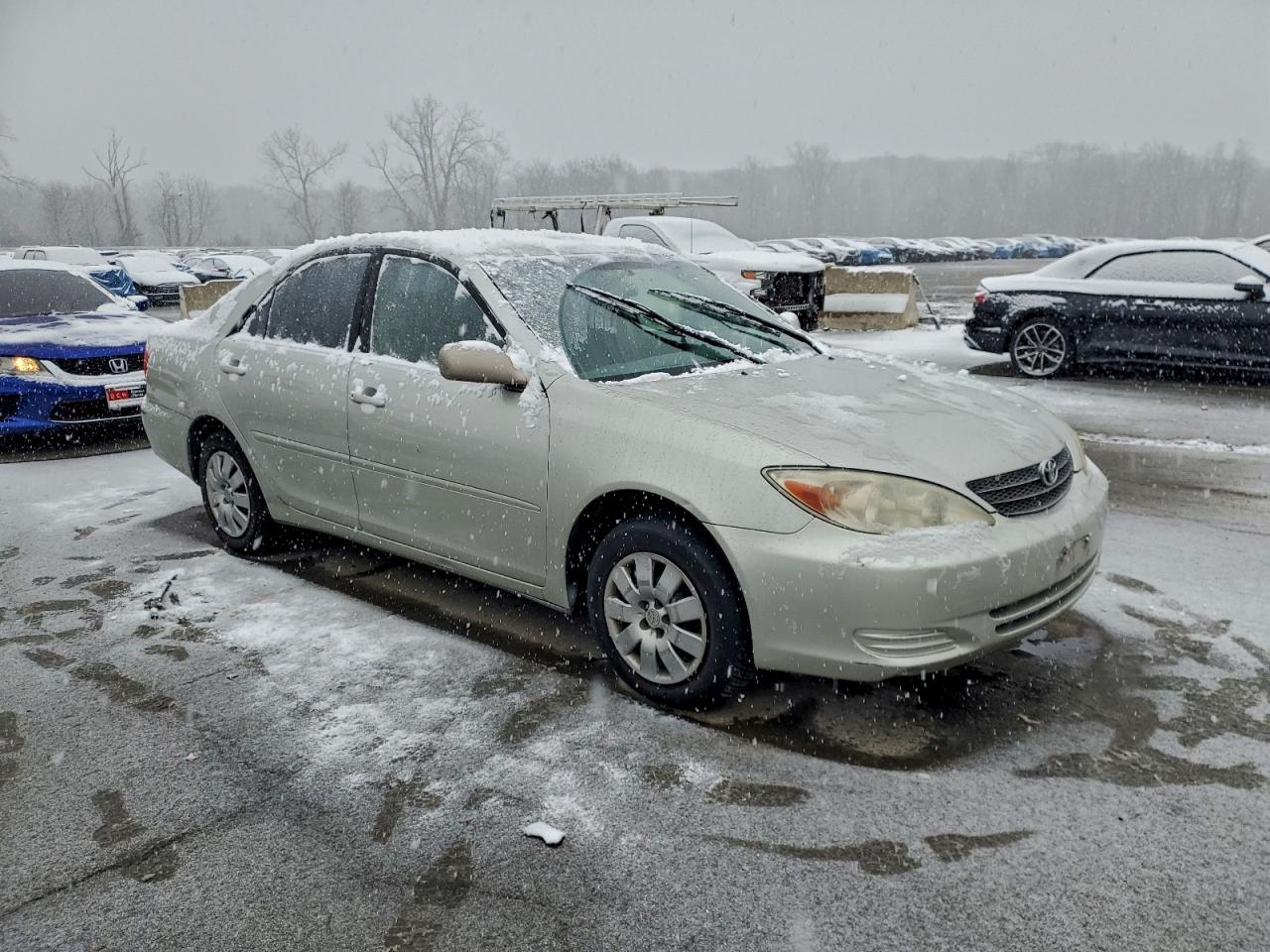 Lot #3304516472 2002 TOYOTA CAMRY LE