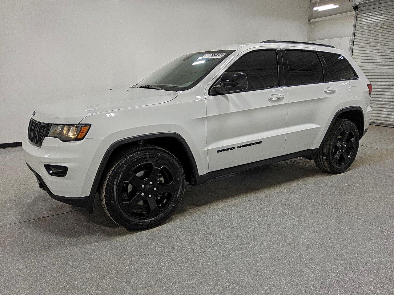 JEEP GRAND CHEROKEE LAREDO