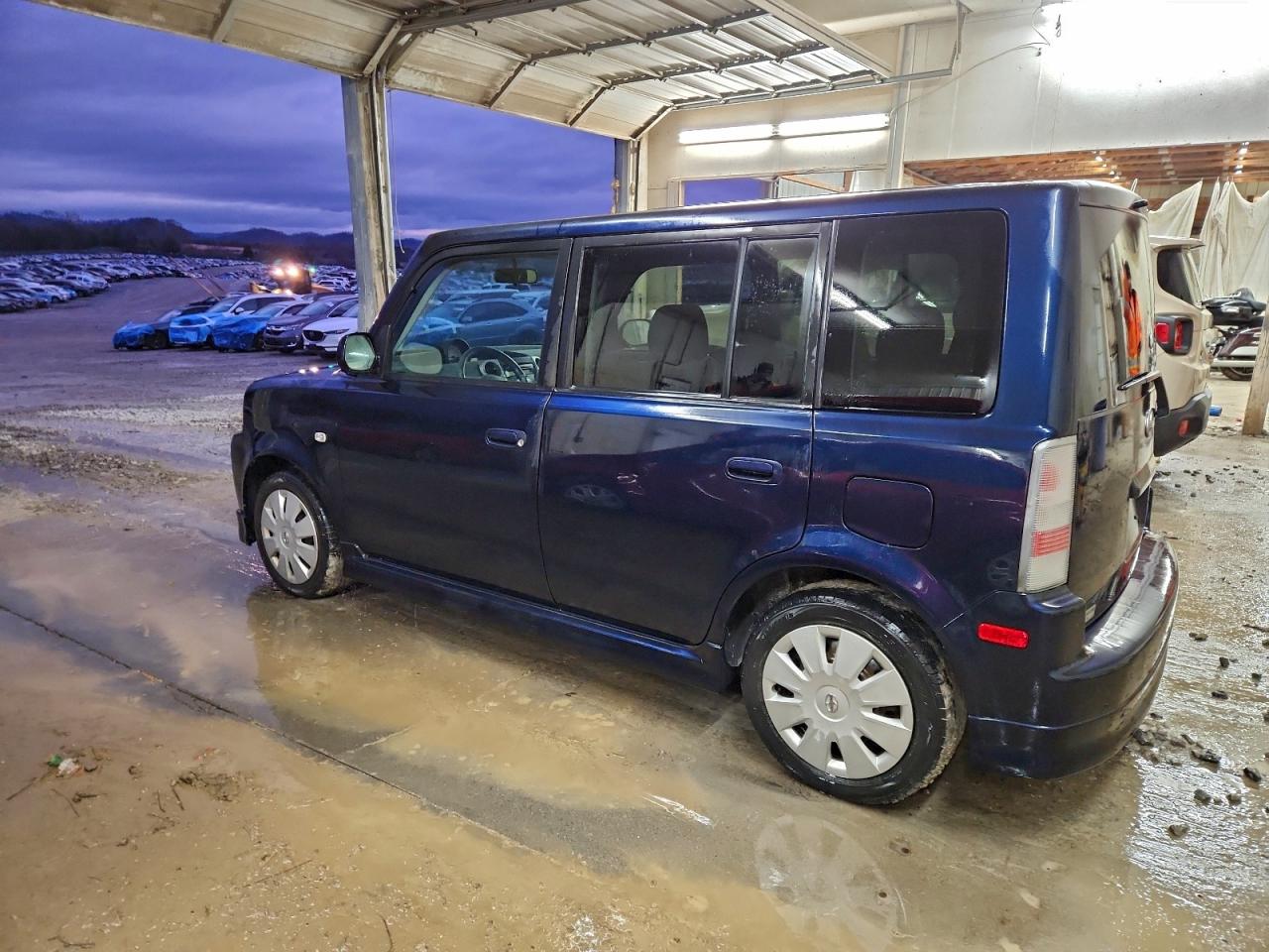 Lot #3311690305 2006 TOYOTA SCION XB