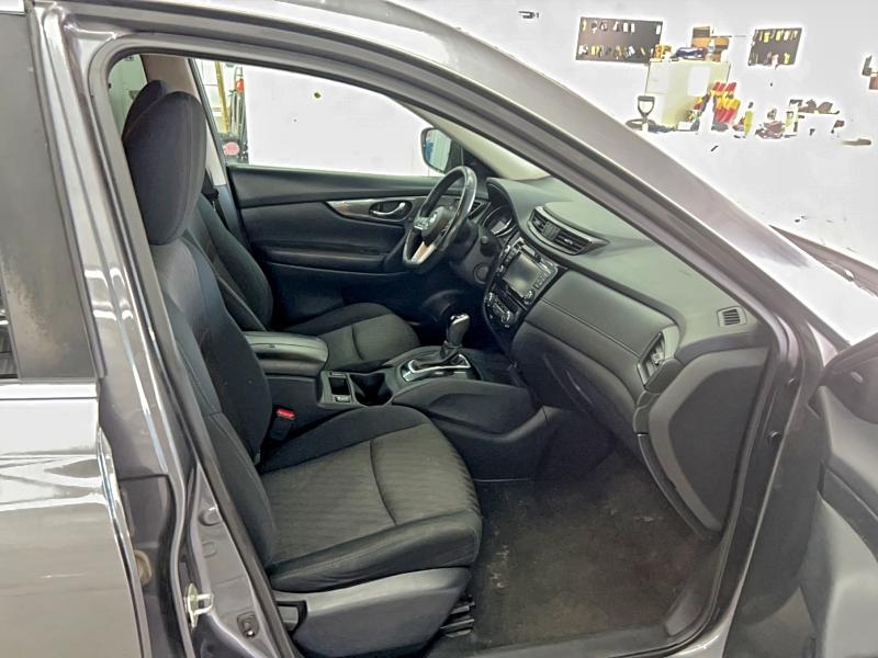 2017 NISSAN ROGUE SV #3302734053