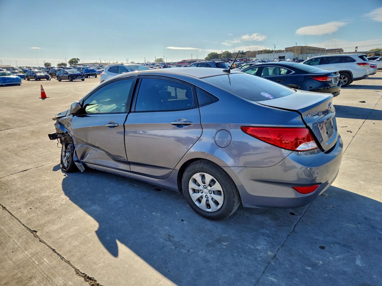 HYUNDAI ACCENT SE