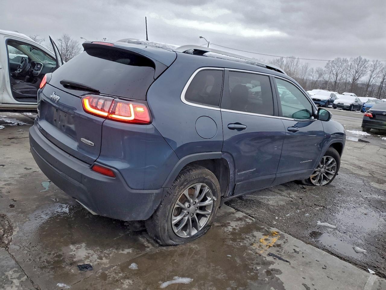 JEEP GRAND CHEROKEE LATITUDE PLUS