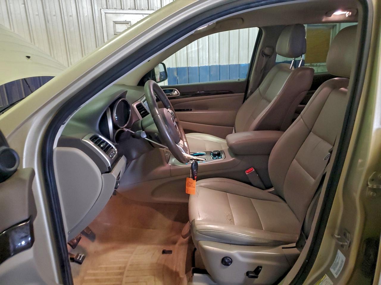 JEEP GRAND CHEROKEE LAREDO