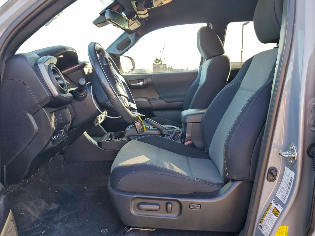 TOYOTA TACOMA DOUBLE CAB