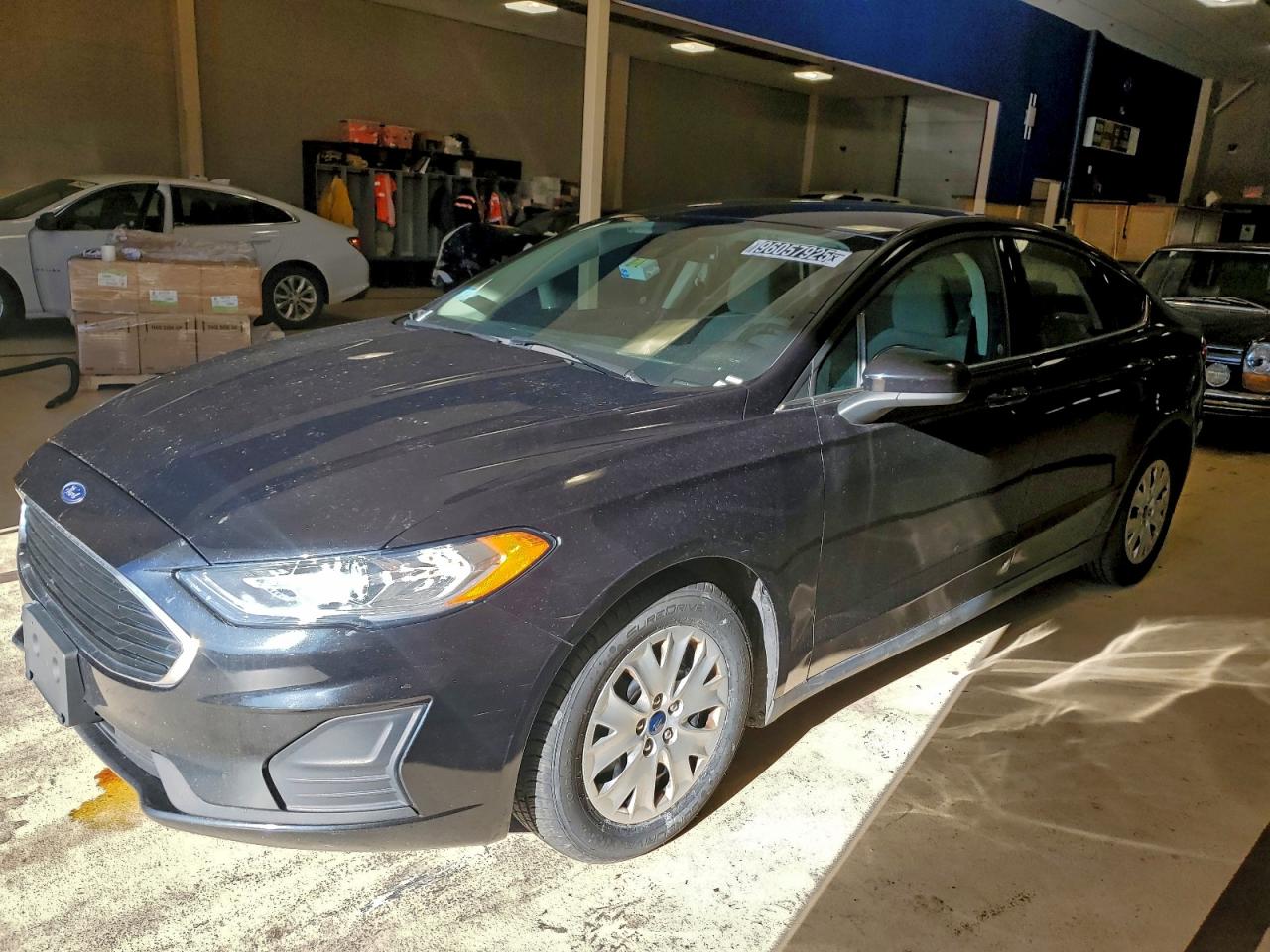 FORD FUSION S