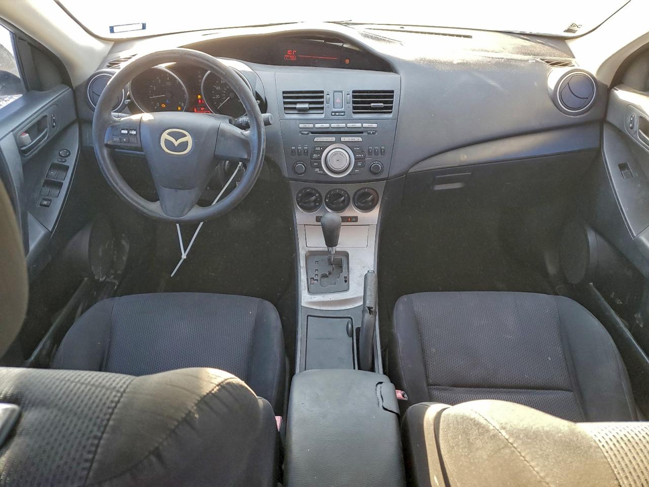 Lot #3312405118 2011 MAZDA 3 I