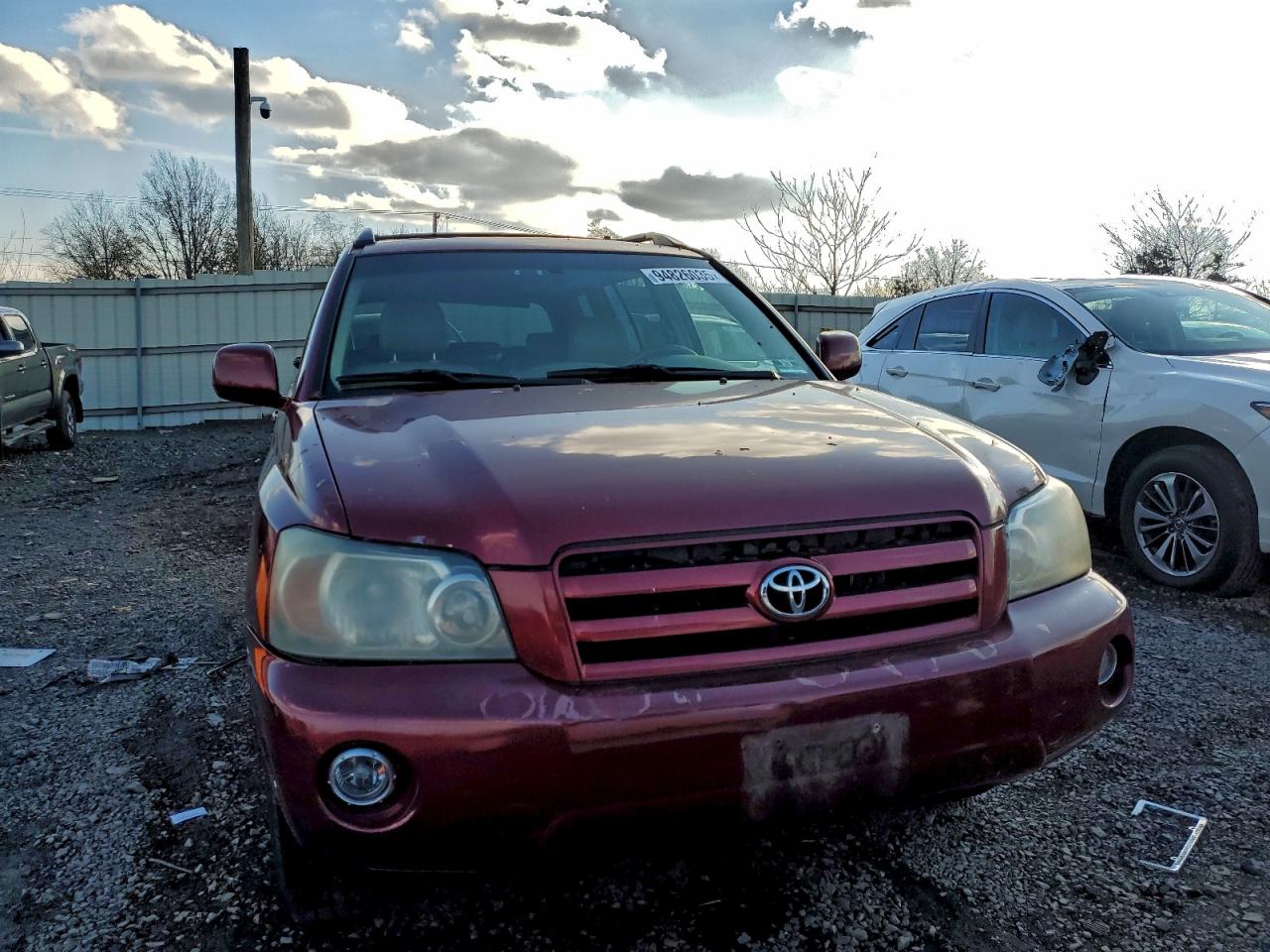 Lot #3305355318 2004 TOYOTA HIGHLANDER