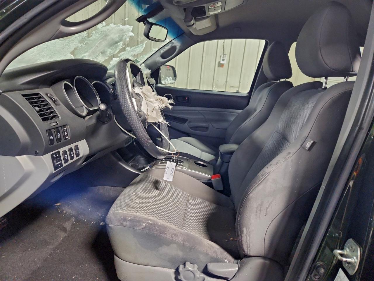 TOYOTA TACOMA DOUBLE CAB