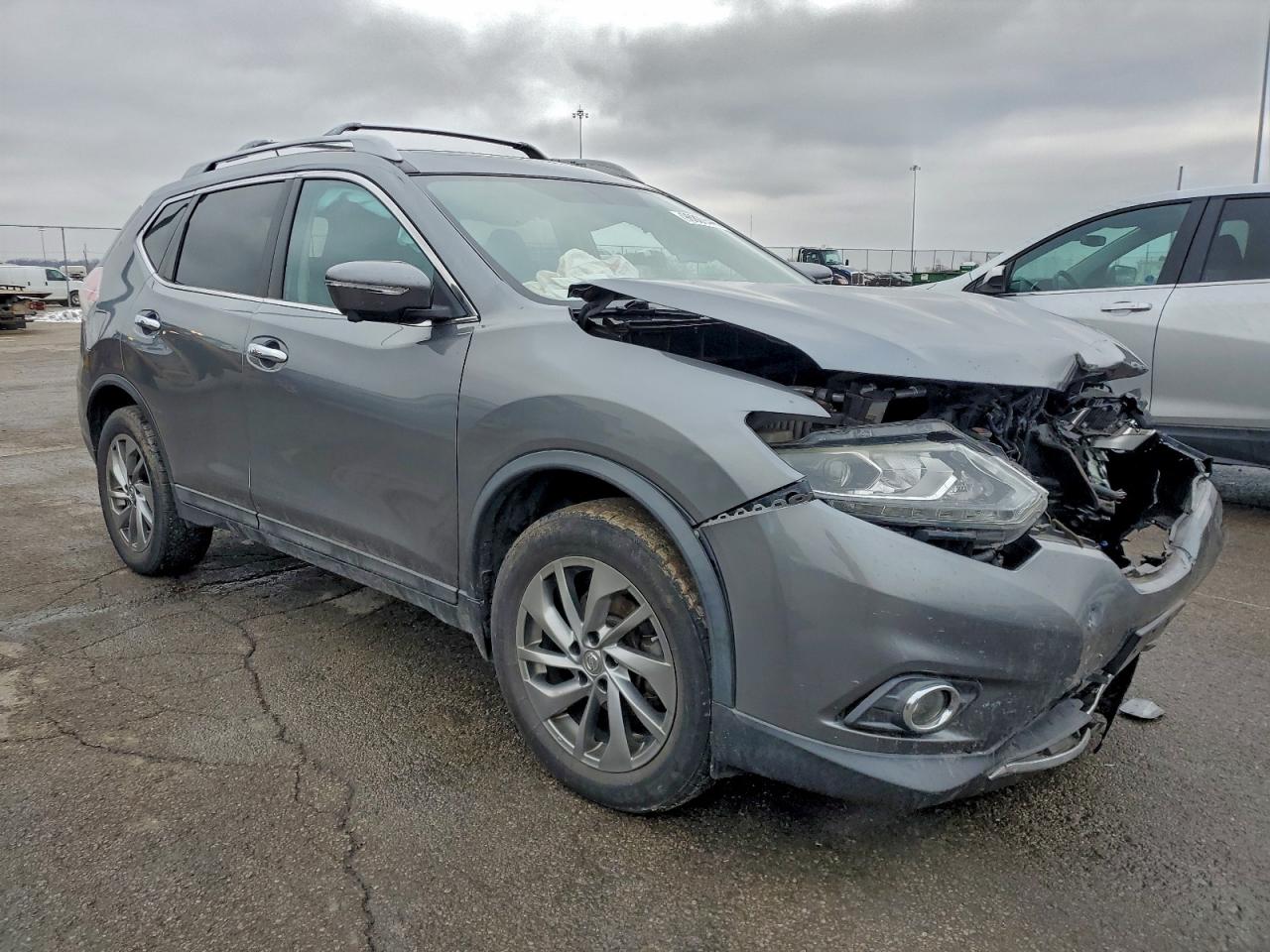 Lot #3316811439 2015 NISSAN ROGUE S