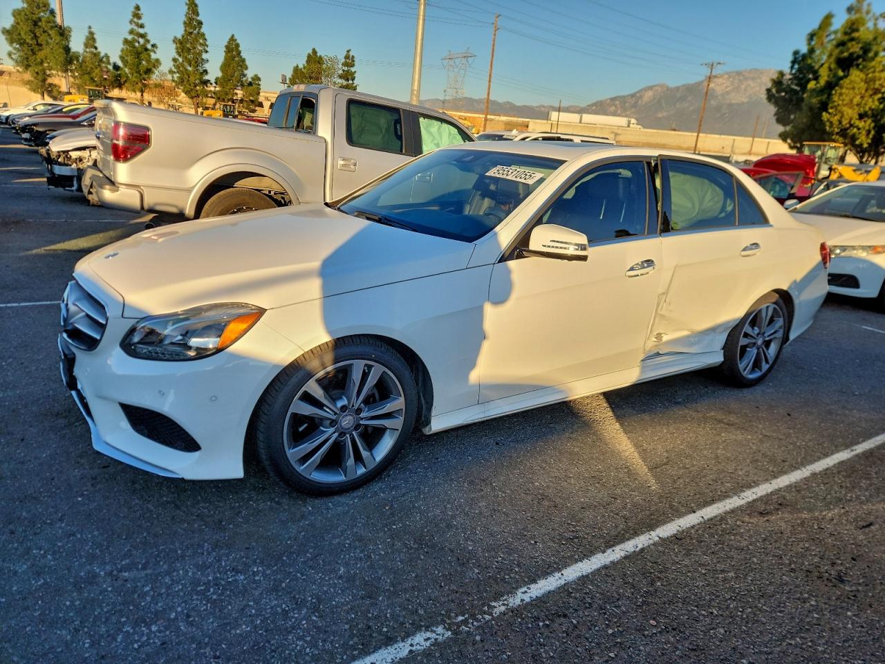 MERCEDES-BENZ E-CLASS 350