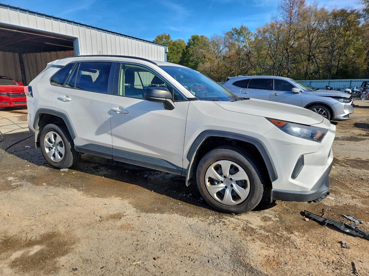 TOYOTA RAV4 LE