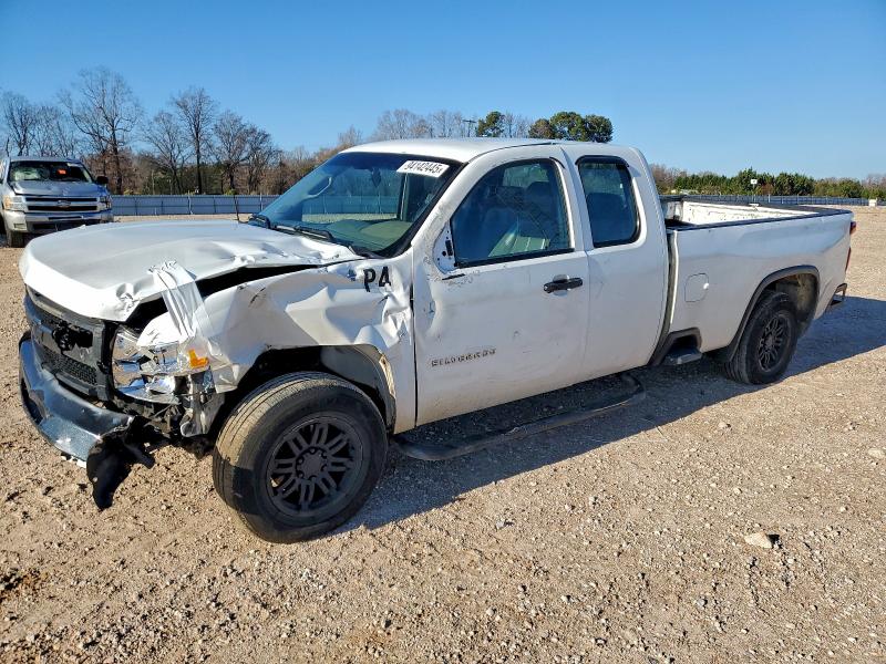 2011 CHEVROLET SILVERADO #3303738429