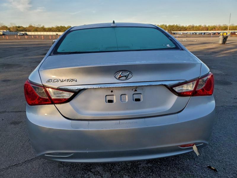 2011 HYUNDAI SONATA GLS #3303728428