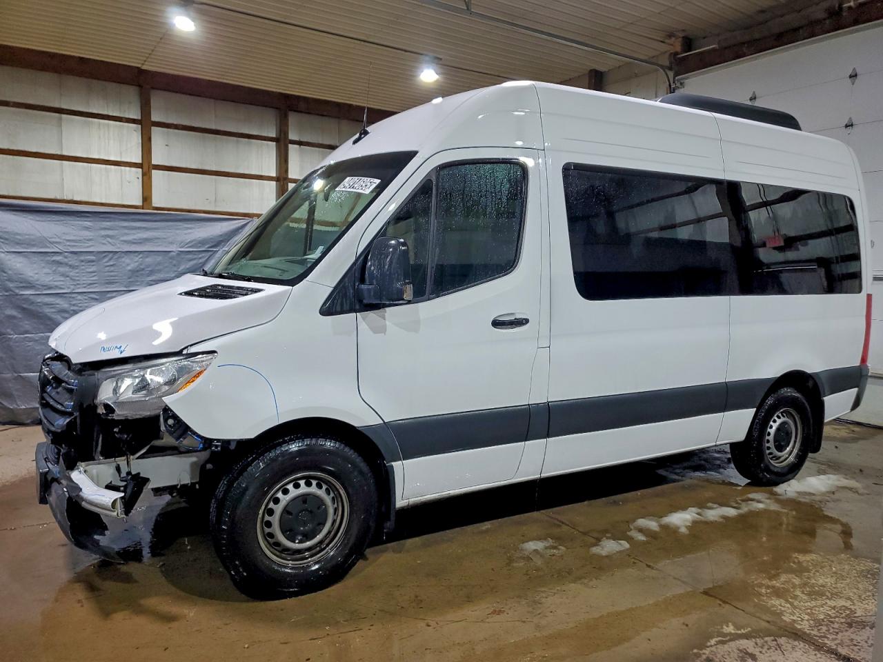 MERCEDES-BENZ SPRINTER 2500