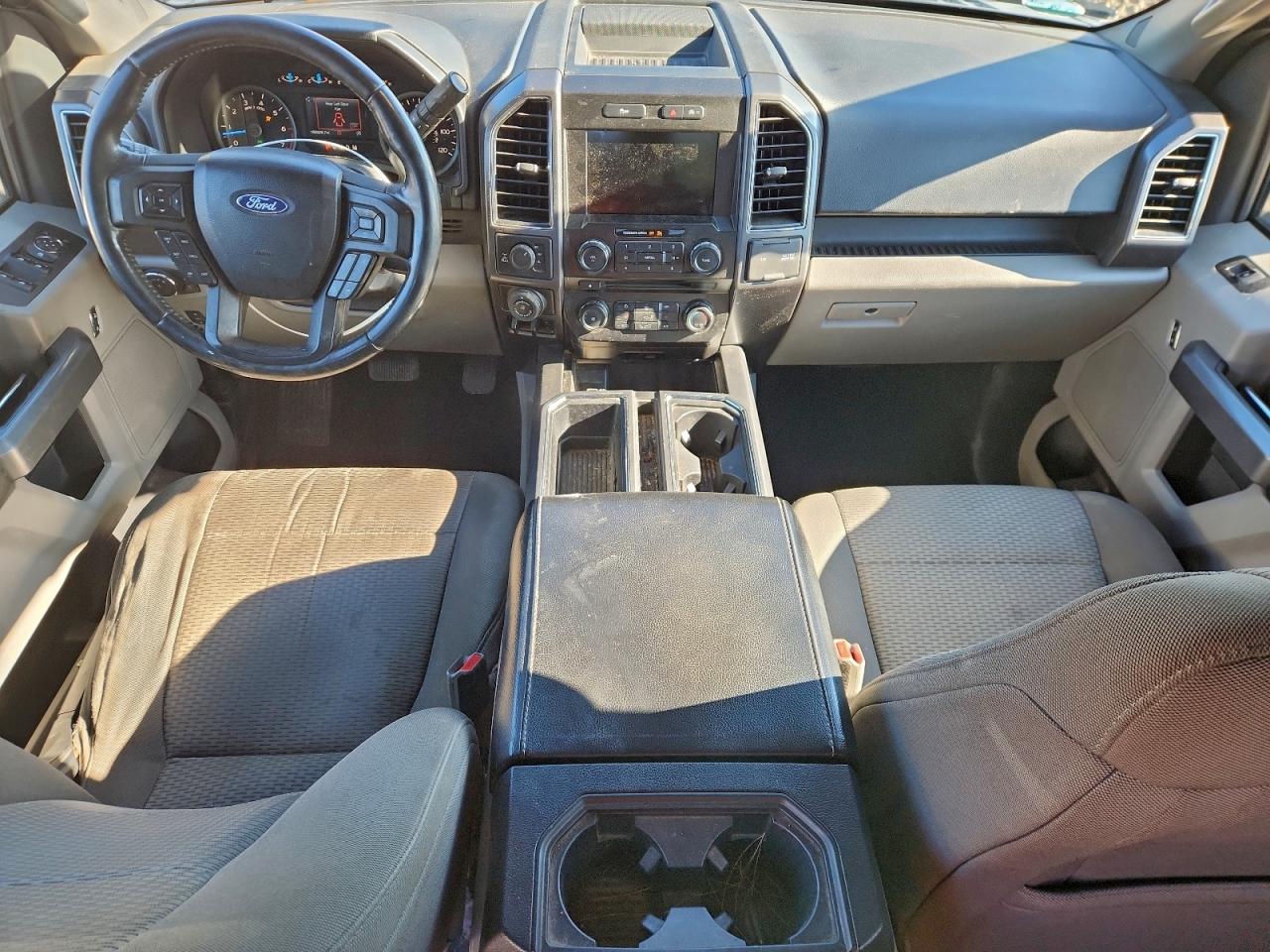 FORD F-150 SUPERCREW