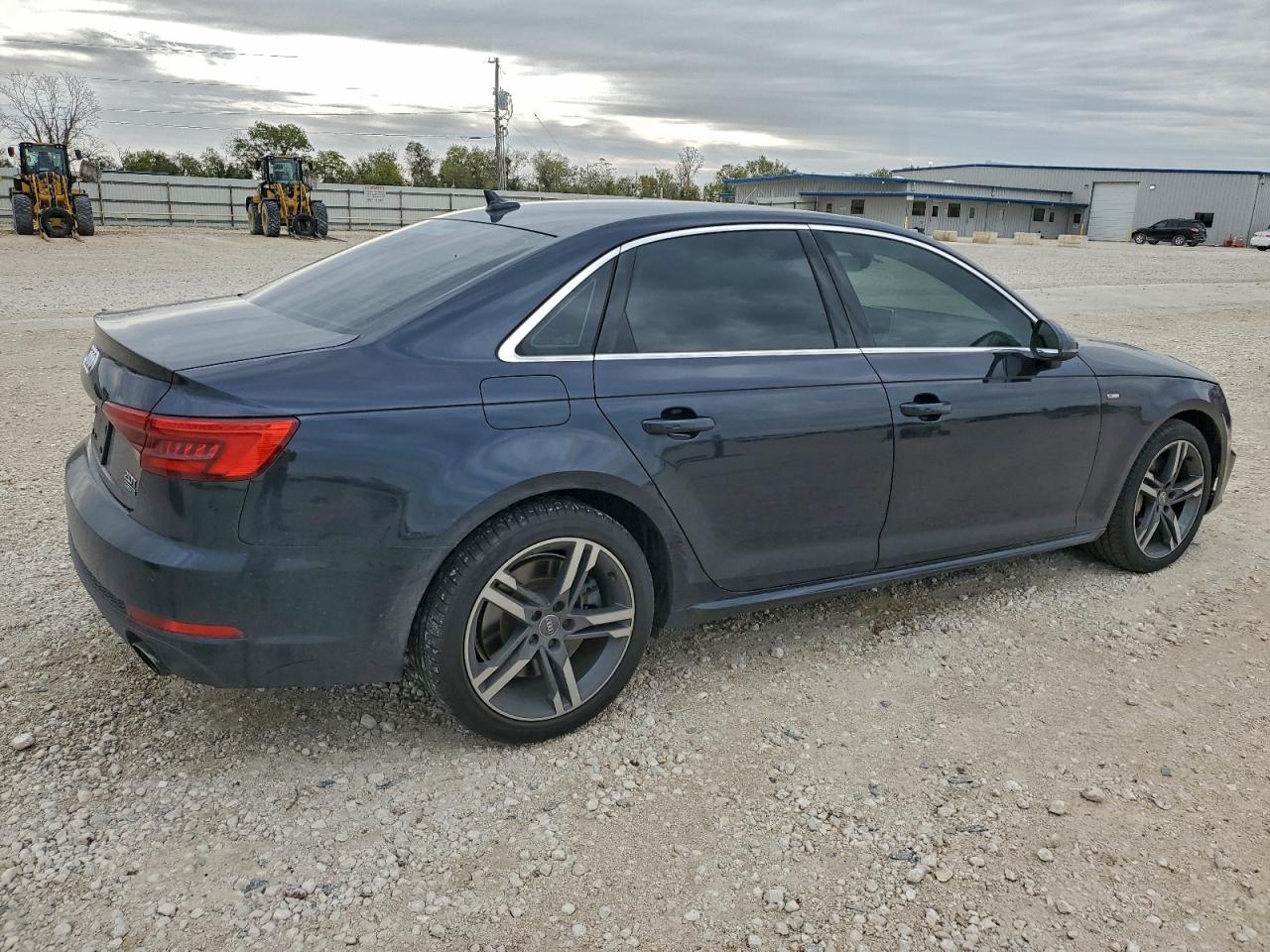 AUDI A4 PREMIUM PLUS