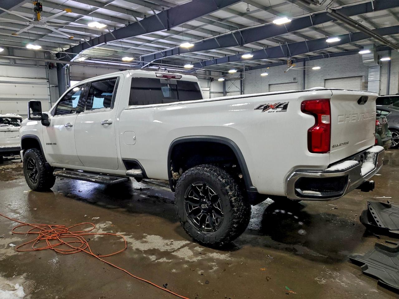 CHEVROLET SILVERADO K3500 LTZ