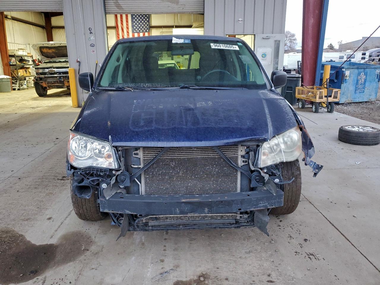 Lot #3316786401 2016 DODGE GRAND CARA