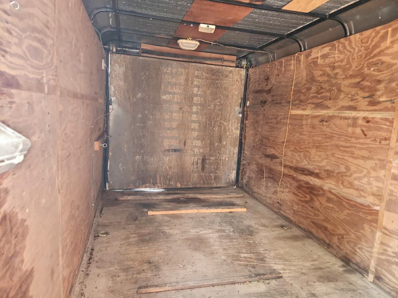 Lot #3316750399 2006 CARGO TRAILER CARGO TRAILER