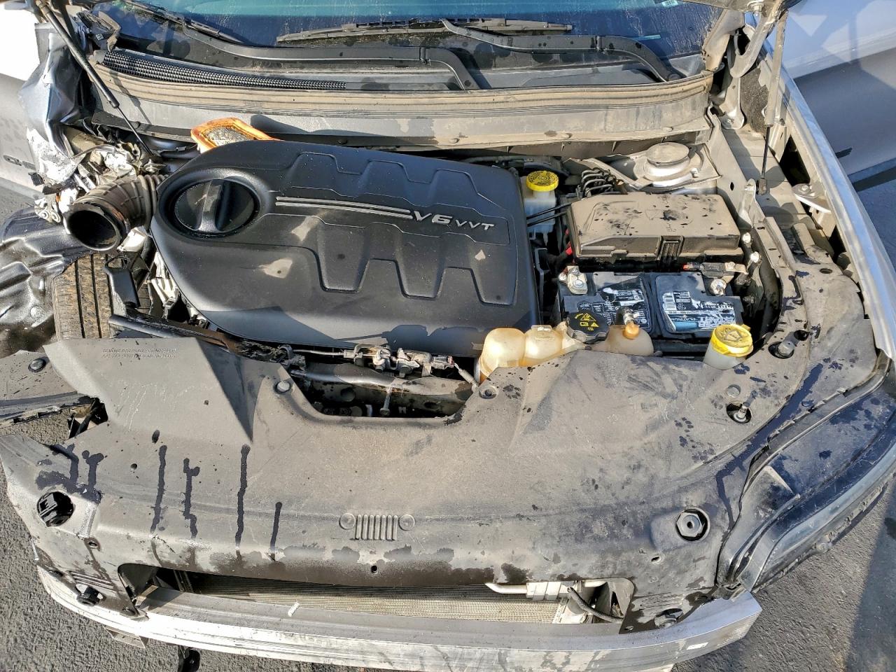 JEEP GRAND CHEROKEE LATITUDE PLUS