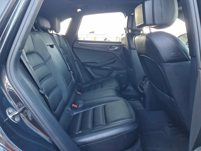 2017 PORSCHE MACAN GTS #3309450996