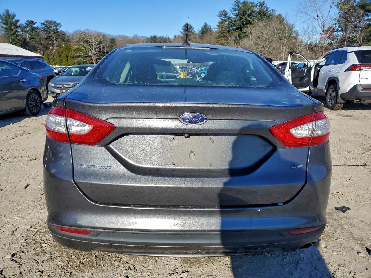 FORD FUSION SE