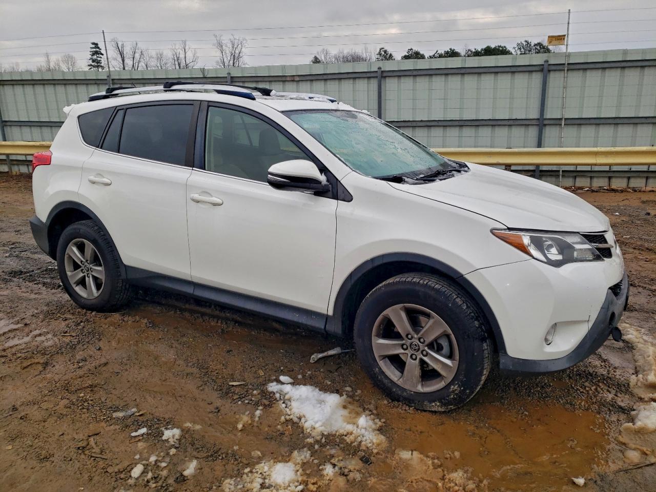 TOYOTA RAV4 XLE