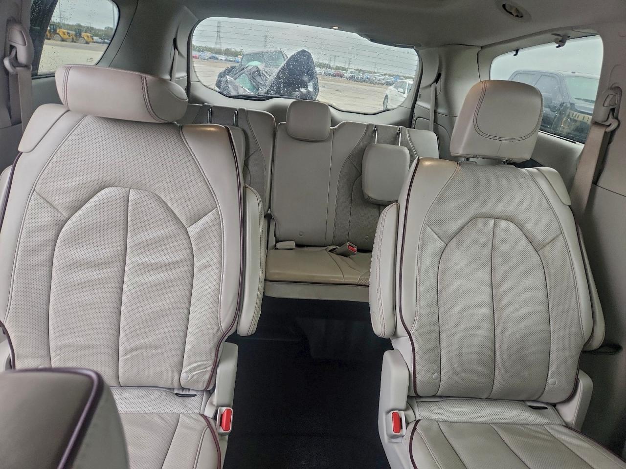 CHRYSLER PACIFICA LIMITED