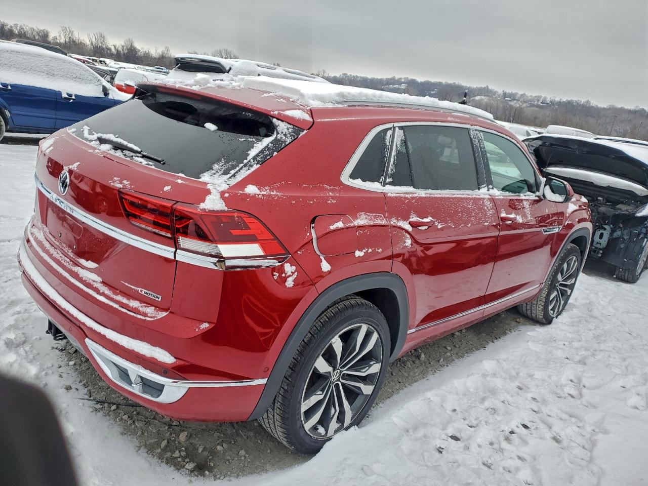 VOLKSWAGEN ATLAS CROSS SPORT SEL PREMIUM R-LINE