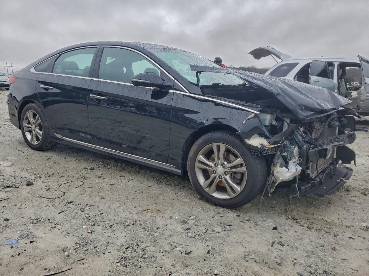 HYUNDAI SONATA SPORT