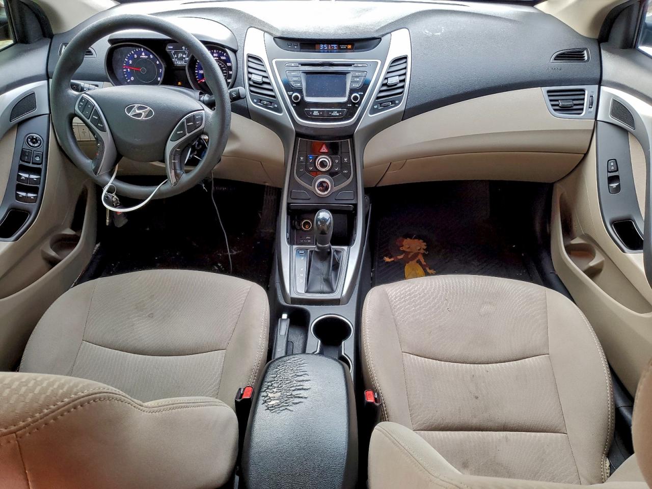 Lot #3316006842 2016 HYUNDAI ELANTRA SE