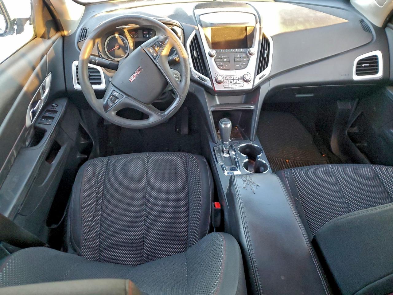 Lot #3305312319 2017 GMC TERRAIN SL